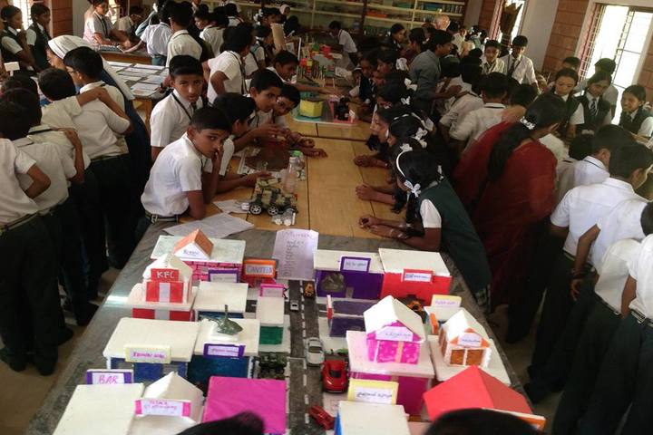 Benhill English School-School Exhibition
