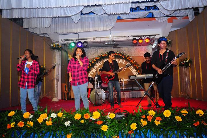 Bethany Central Senior Secondary School-Singing