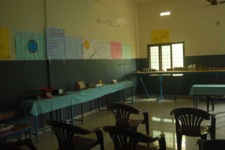 Bharathiya Vidhya Peedam School-Lab