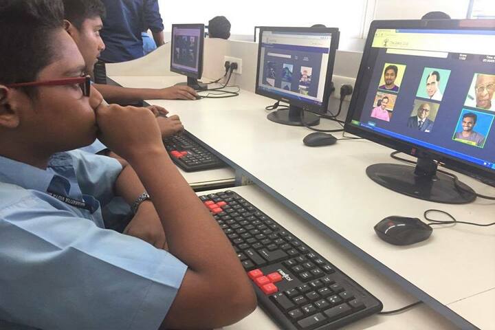 Bharatiya Vidya Bhavan-Computer Lab