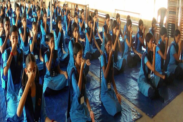 Bharatiya Vidya Bhavans Vidya Mandir-Yoga