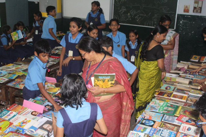 BhavanS Newsprint Vidyalaya-Book Fair