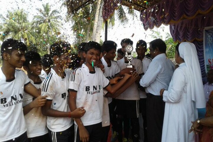 BhavanS Newsprint Vidyalaya-Prizes