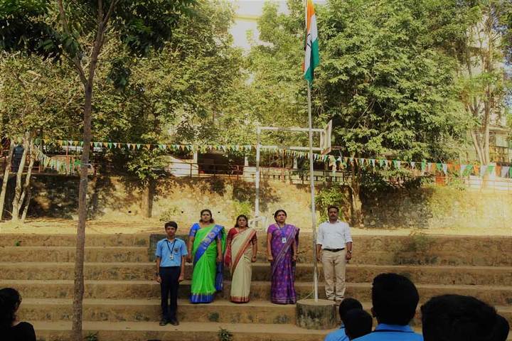 Bhavans Vivekananda Vidya Mandir-Flag Hosting