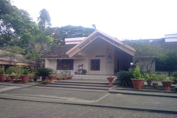 Bhavans Adarsh Vidyalaya-Schoo Building
