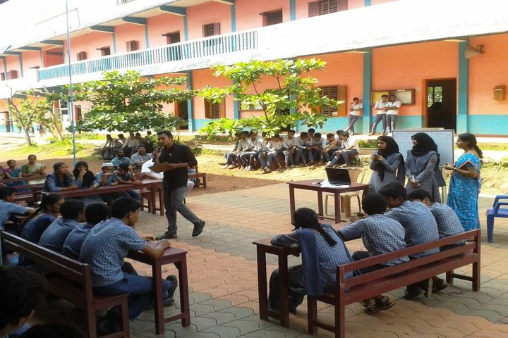 C H Mohammed Koya Memorial School-Quiz Competition
