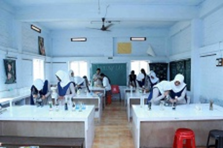 C Syed Mohammed Haji Memorial Central School-Biolagy Lab