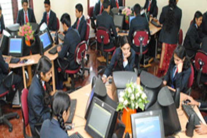 Carmel Cmi Public School-Computer Lab