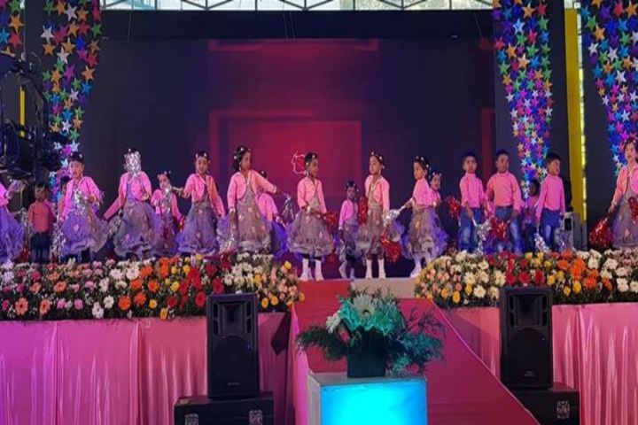 Carmelagiri Public School-Kids Dance