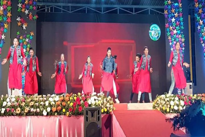 Carmelagiri Public School-Western Dance
