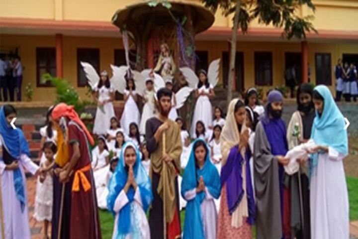Carmelgiri English Medium School-Christmas Celebrations