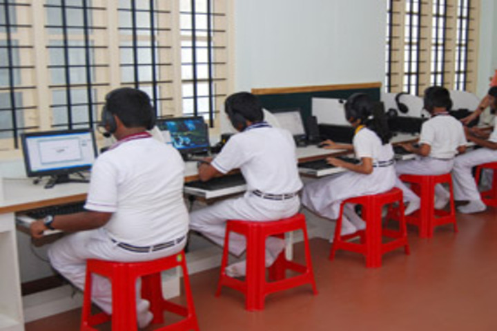 Chavara Darshan CMI Public School-Computer Laboratory