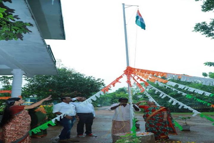 Chelakkara Central School-Flag Hoisting