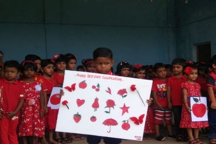 Chelakkara Central School-Happy Red Day