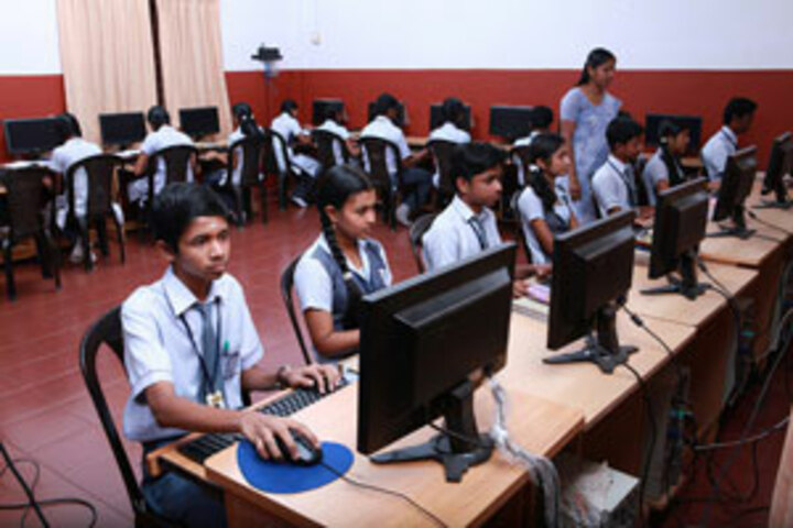 Chinmaya Vidyalaya-Computer Lab