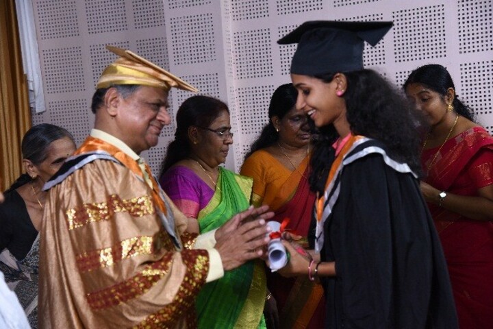 Chinmaya Vidyalaya-Graduation Day