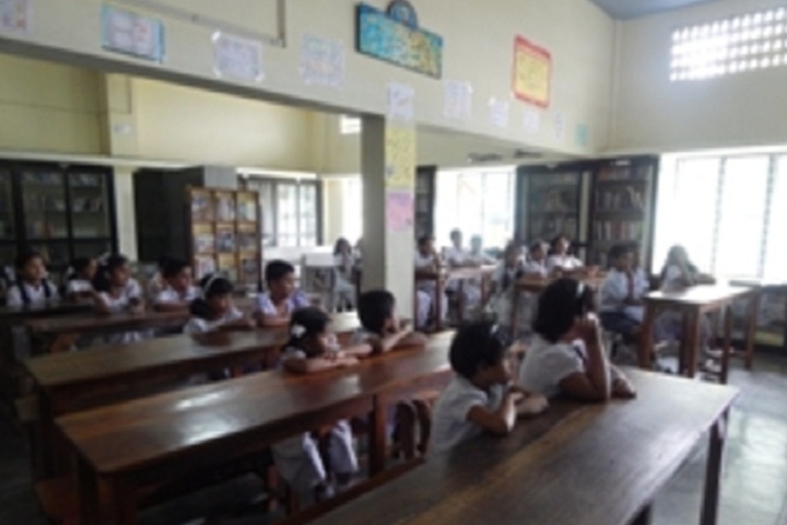 Chinmaya Vidyalaya-Library