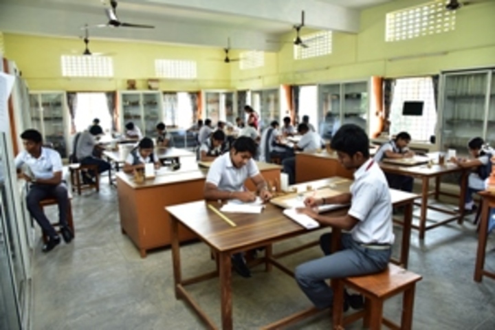 Chinmaya Vidyalaya-Physics Lab