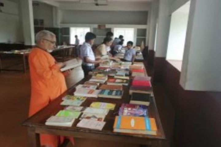 Chinmaya Vidyalaya-Book Fair