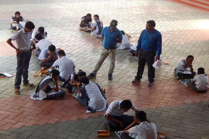 Chinmaya Vidyalaya-Indoor Games