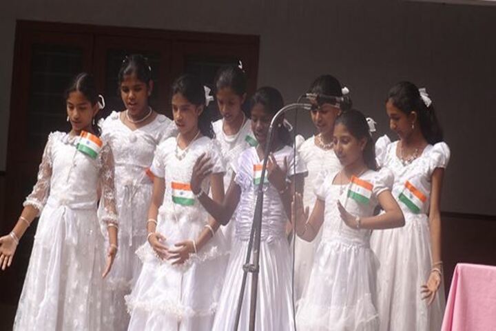 Cluny Public School-Independence Day