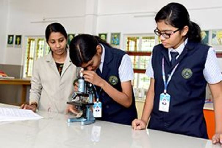 CMI Christ School-Biology Lab