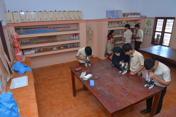 Crecent English School-Biology Lab