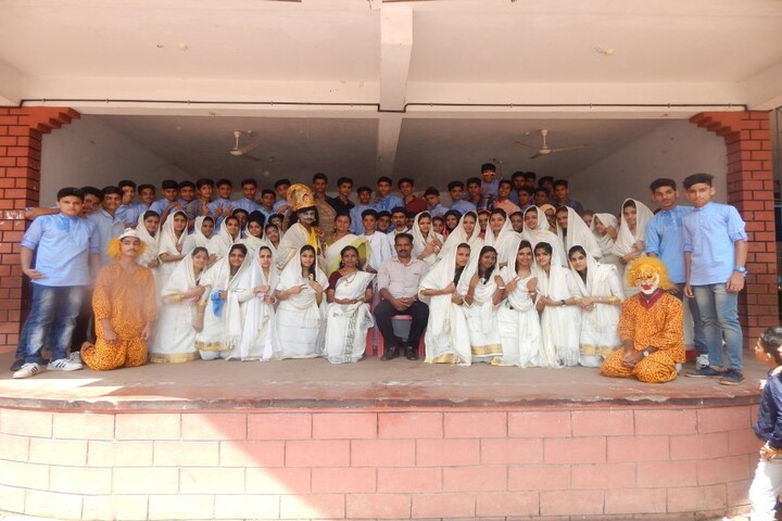 Crecent English School-Onam Celebrations