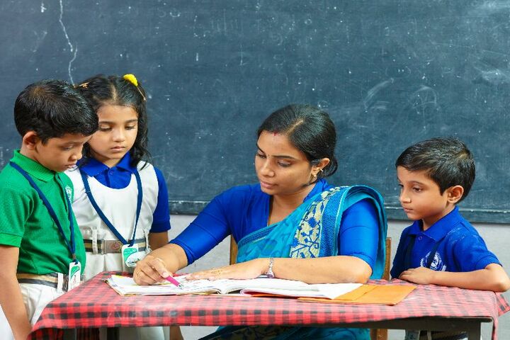 Crescent Public School-Classroom