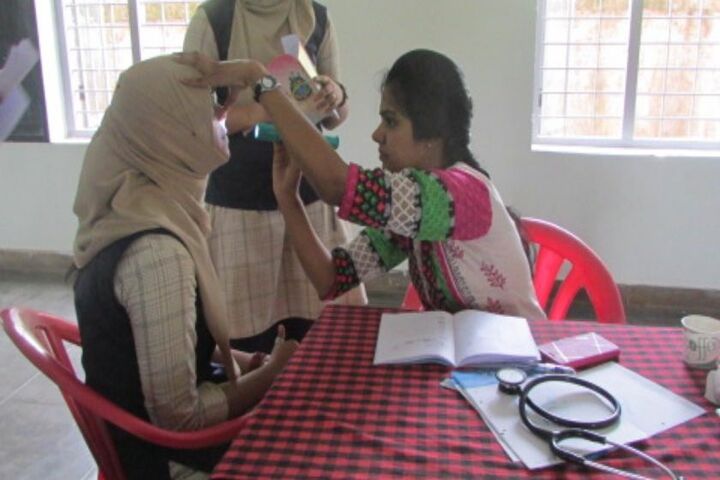 Crescent Public School-Medical Camp