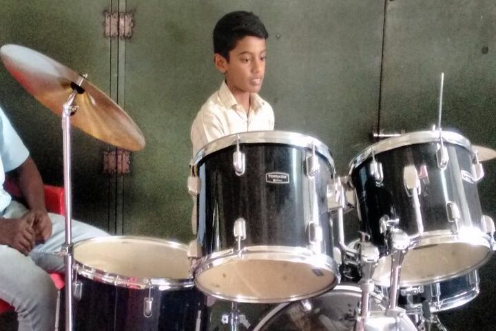 Crescent Public School-Music Room