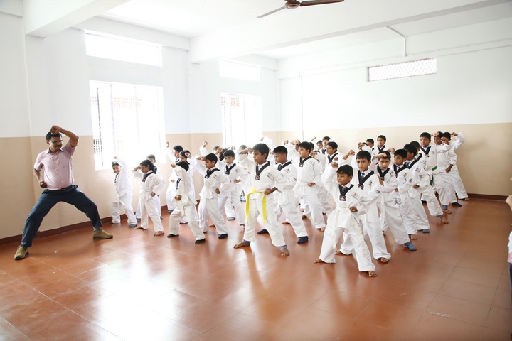 Crescent Public School-Karate Activity