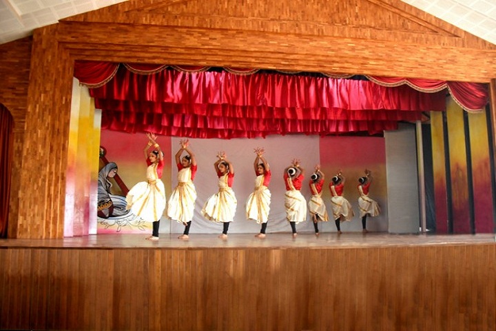 Devagiri CMI Public School-Kerala dance