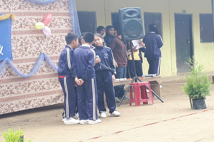 East Point English Medium School-Singing