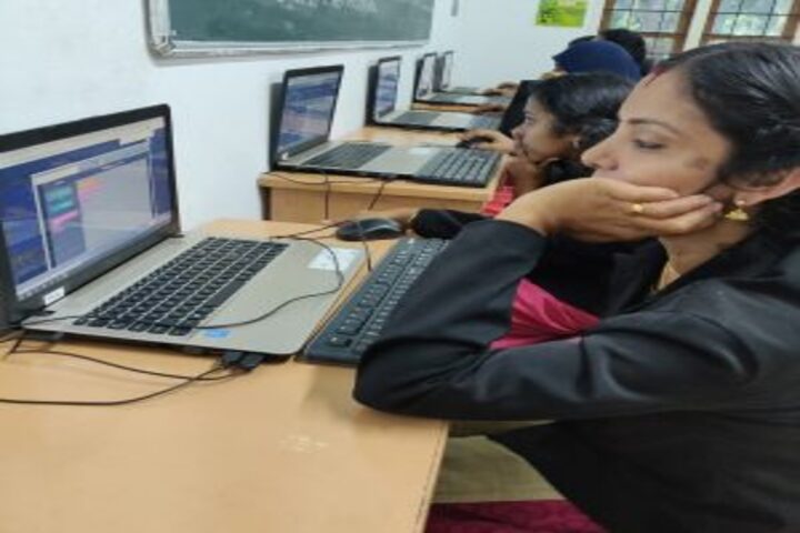 Eastern Public School-Computer Lab