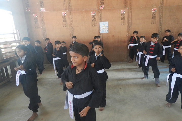 Fr Thomas Porukara Central School-Kung fu