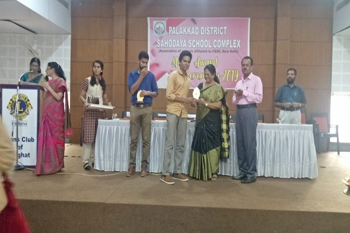 Guardian Public School-Prize