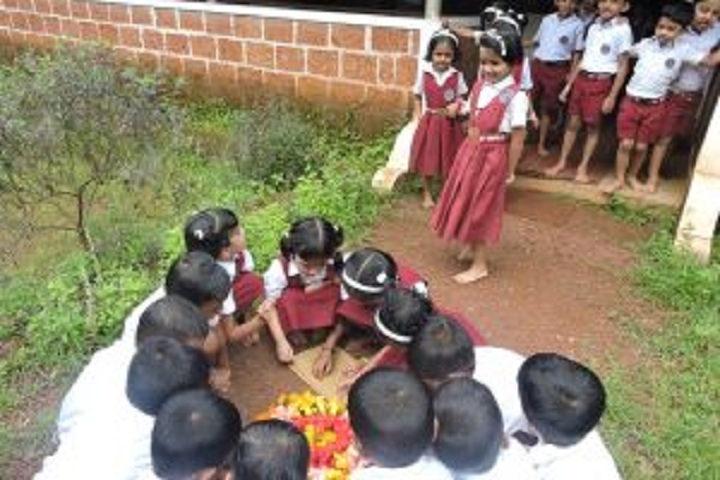 Guru Nitya English Medium School-Onam celebrations