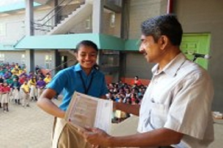 Hill Blooms School-National wild life competition