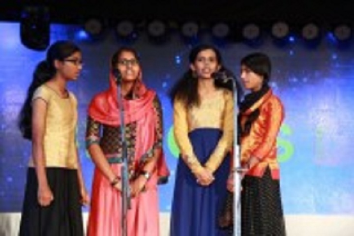 Hill Blooms School-Singing