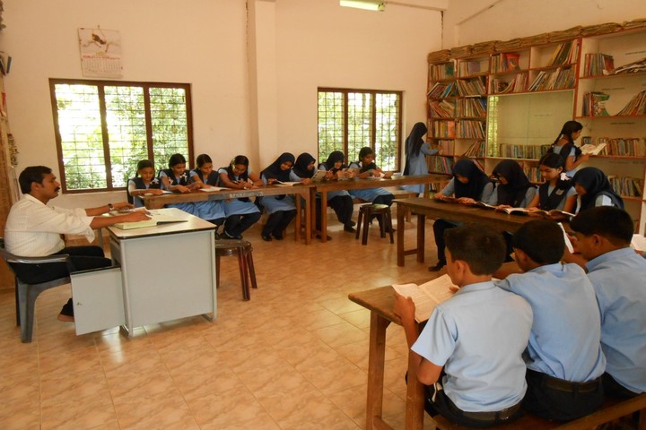 Hira Residential School-Library