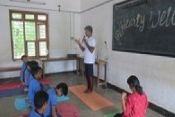 Holy Cross School-Yoga
