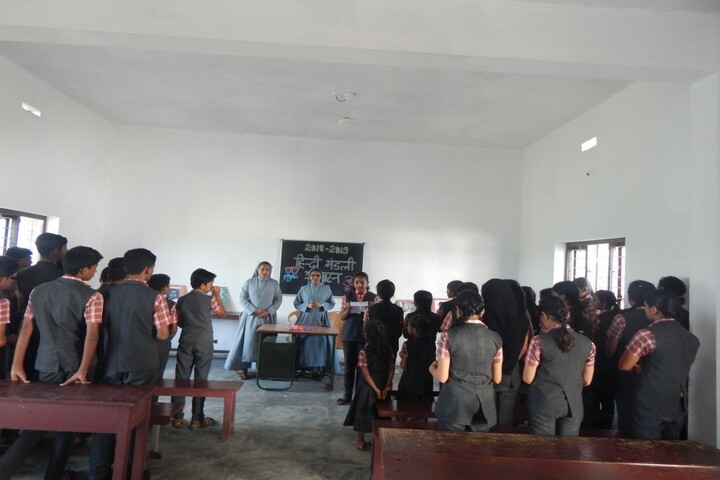 Holy Family Convent Public Scool-Hindi Club