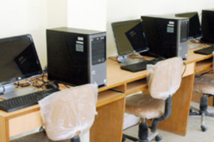 Holy India Foundation School-Computer Lab