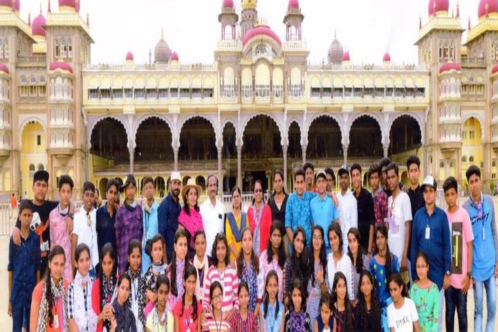 Holy India Foundation School-School Trip