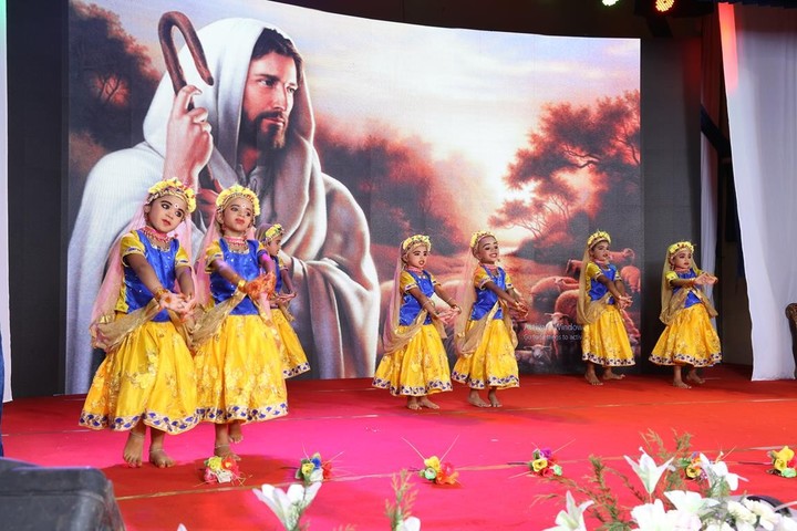 Holy Spirit Public School-Annual Function