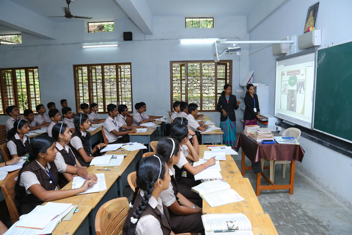 Holy Spirit Public School-Digital Lab