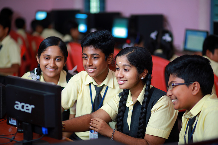 Holy Trinity Vidya Bhavan-Computer Lab