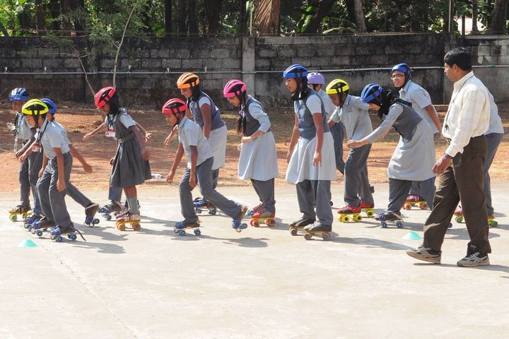 I E S Public School-Skating