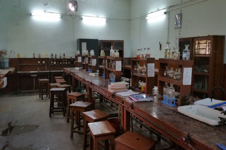 Kendriya Vidyalaya-Chemistry lab